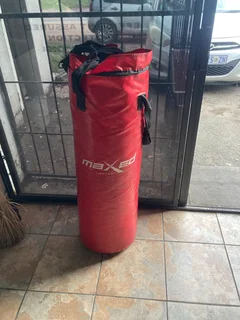 Boxing/punching bag XXL