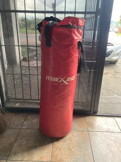 Boxing/punching bag XXL