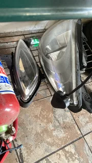 Hyundai i10 lhs headlight and fog light