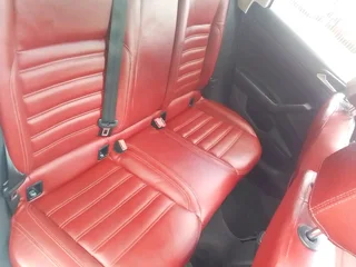 2020 polo 1.0Tsi comfortline with 139000km, 5-speed manual,full service history,Abs,Airbag,Aircon