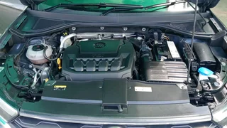 2021 VW T-Roc,DSG,4mot with 97000km full service history with agent,Metallic Grey color,full service