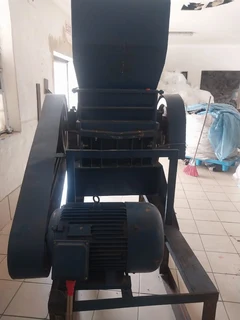 RS600 GRANULATOR FOR SALE