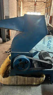 500 MM GRANULATOR AND TABLE SAW FOR SALE