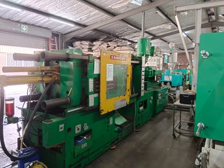 290 TONNER INJECTION MOULDING FOR SALE