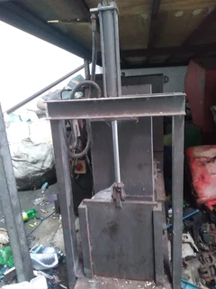 CAN BALER/PRESS FOR SALE