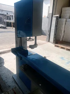 Bandsaw for sale