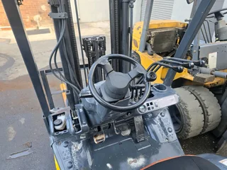 1.8 ton mitsubishi forklift for sale