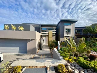 ✈️ Travel the World for Half the Price! ✨