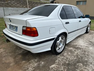 BMW e36 328i manual