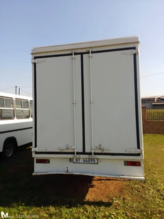 2015 Fuso Duonic FE 7 150 Volume Body