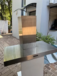 Bosch wall-mounted kitchen extractor - 90cm-