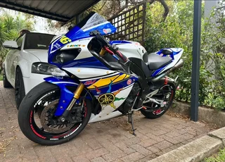 Yamaha YZF-R1 Big Bang 2009