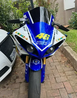 Yamaha YZF-R1 Big Bang 2009