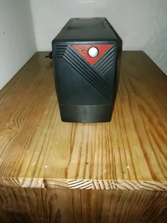 Neptune 700 UPS 700VA/360W Uniterupted power supply IMMACULATE condition!