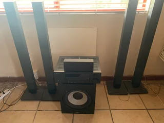 Home entertainment 6 speakers for sale/swap