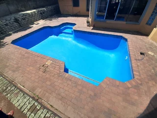 Epoxy Pool Paint - Marble Pools