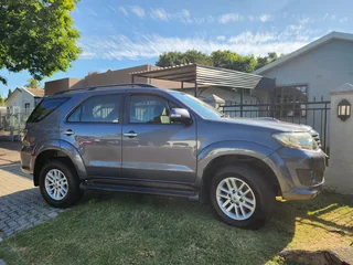 2013 Toyota Fortuner SUV