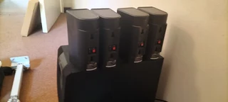 Yamaha RX V361 Amplifier and Speakers