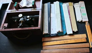 Dumpy level and rules