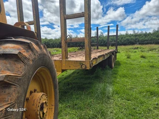 Bell 1206 tractor and trailer