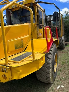 Dezzi AT20B forwarder