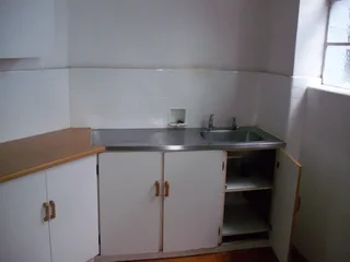 Umbilo one and a half bedroom flat