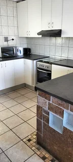 Zonnebloem FurnishedRoom for post Grads and young  Profs