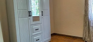 Post Grads Young Profs  Furnished rooms to let Mowbray