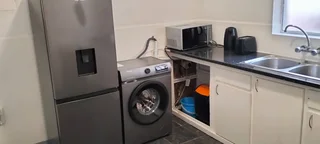 Post Grads Young Profs  Furnished rooms to let Mowbray