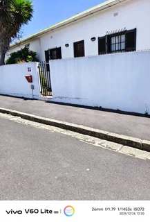 Post Grads, Post Docs, and young Furnished rooms to rent Observatory