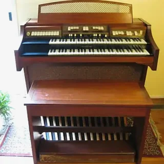 Hammond E100