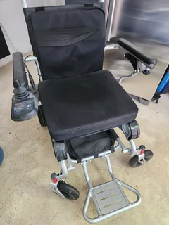 Electric Wheelchair Lux