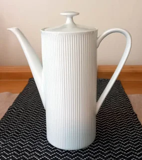 Vintage ARZBERG - Athena White 11 piece Porcelain Coffee Set made Germany - LIKE NEW