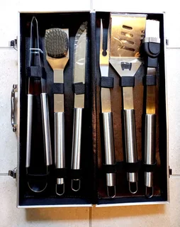 6 pcs set of stainless steel Braai/BBQ utensils in branded Aluminium case