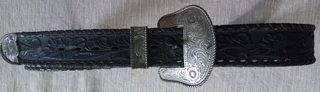Vintage mid 90s Men’s/Unisex Western Style Belt in Genuine Leather - Black (Size 36/90)