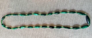 VTG 70/80s Genuine Handmade Natural African Malachite 41 cm Long Necklace - Elongated Beads (144g)