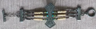 Beautiful Handmade Tribal Bracelet - Pewter and Coloured Beads