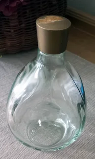 Collectable HAIG & HAIG Dimple Empty Whisky Bottle with Metal Cap 500ml (in KZN)