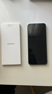 Apple Watch SE 1st gen and Samsung A03