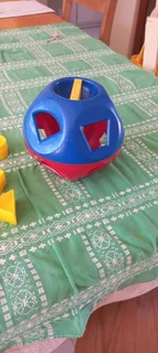 Vintage Tupperware Shape Sorter Educational Toy
