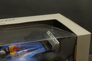 For Sale - Heinz-Harald Frentzen 1996 &#39;15&#39; Sauber C15 F1 Collector&#39;s 1:18 Scale Model