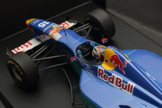 For Sale - Heinz-Harald Frentzen 1996 &#39;15&#39; Sauber C15 F1 Collector&#39;s 1:18 Scale Model