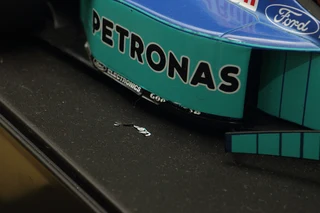 For Sale - Heinz-Harald Frentzen 1996 &#39;15&#39; Sauber C15 F1 Collector&#39;s 1:18 Scale Model