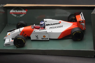For Sale - Mika Hakkinen 1994 &#39;7&#39; McLaren Peugeot MP-4/9 F1 1:18 Scale Model