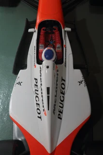 For Sale - Mika Hakkinen 1994 &#39;7&#39; McLaren Peugeot MP-4/9 F1 1:18 Scale Model