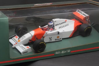 For Sale - Mika Hakkinen 1994 &#39;7&#39; McLaren Peugeot MP-4/9 F1 1:18 Scale Model