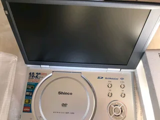 Shinco 10.2 Portable DVD Player as New Mint Condtion