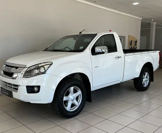 2015 Isuzu KB300 D- Teq LX S/Cab 4x4