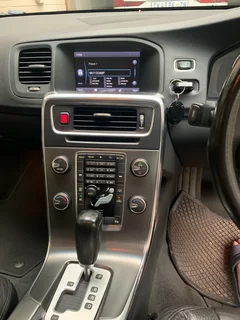 Volvo V60 T4 Automatic