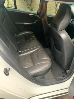 Volvo V60 T4 Automatic